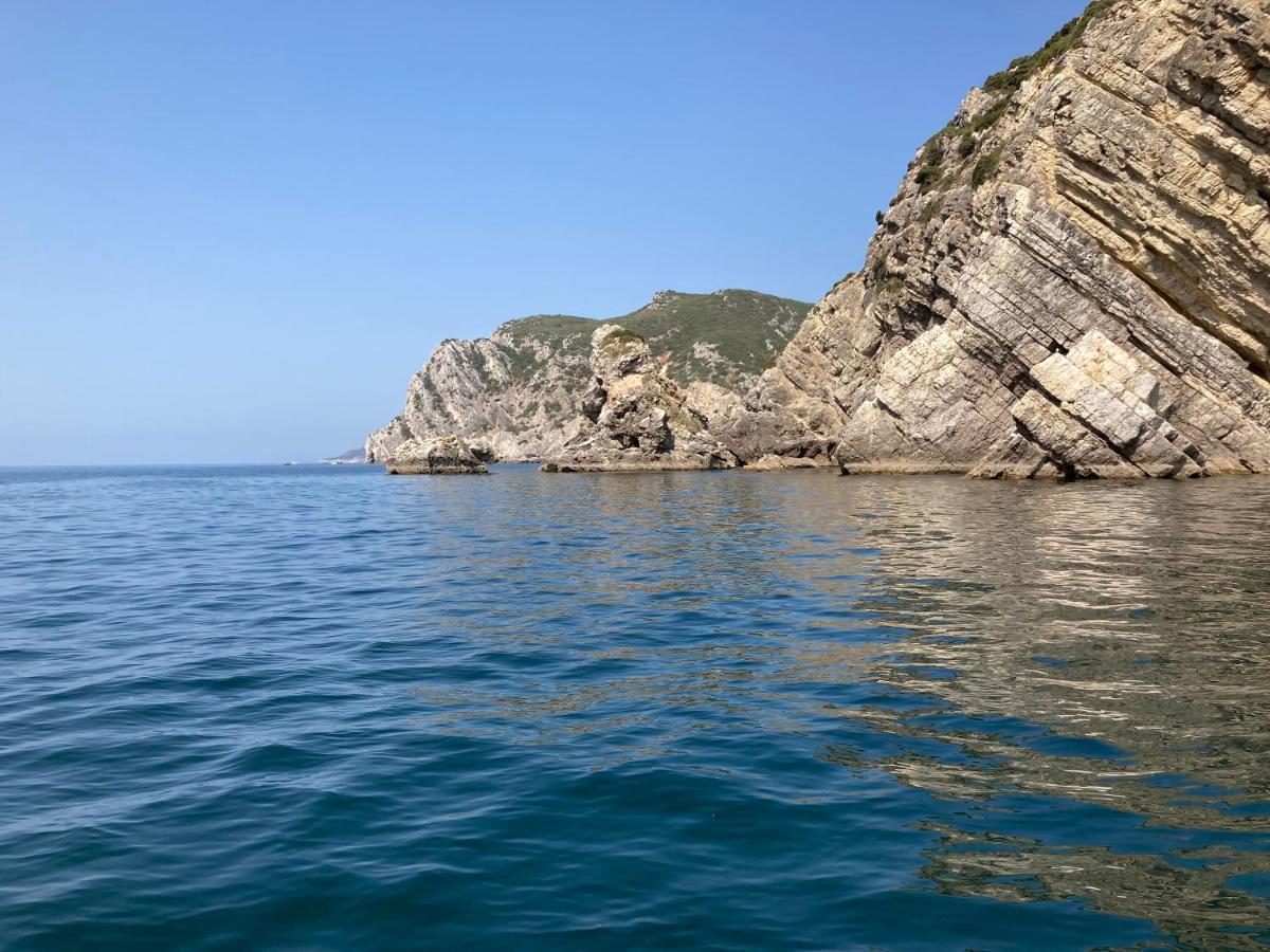 Sesimbra By The Sea Apartment ภายนอก รูปภาพ